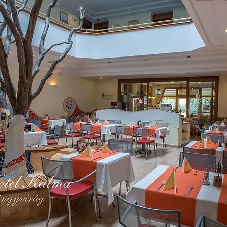 Kalma Aparthotel 3*